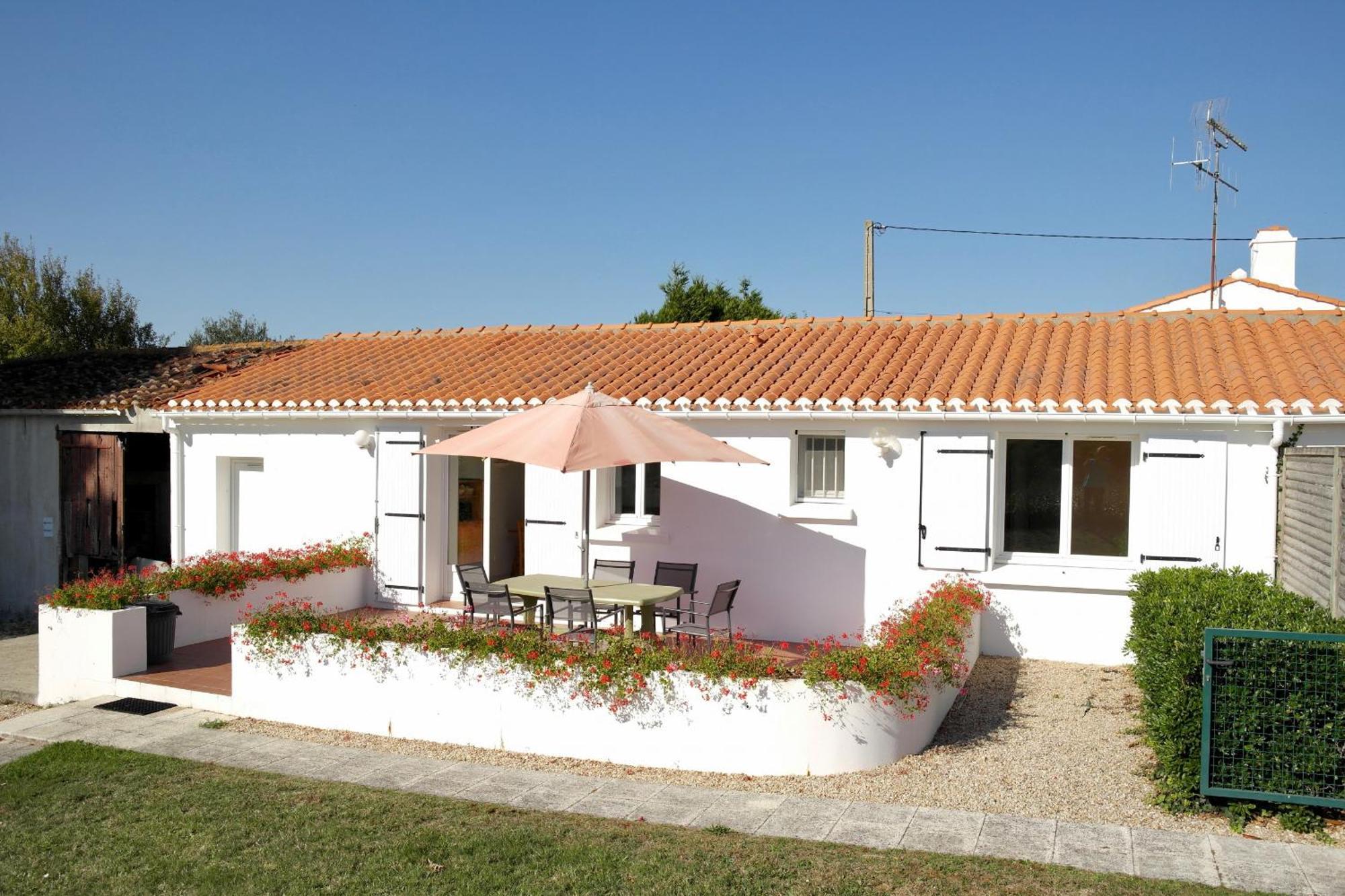 Maison De Campagne Pour 6 Avec Piscine Commequiers Dış mekan fotoğraf